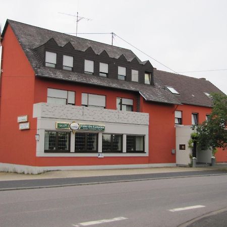 "Unter Den Kastanien" Hotel Speicher Buitenkant foto